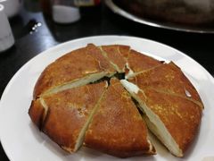 -东巴谷野生菌火锅餐厅