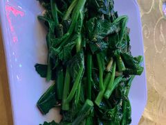 炒芥兰-东记潮汕美食砂锅粥小炒烧烤(镇南大街店)