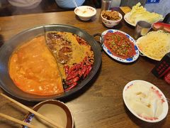 -萍姐火锅·公路夜市(武汉首店)