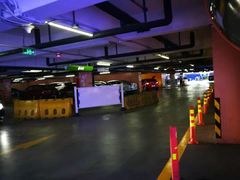 -印象城购物中心-停车场