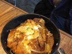 -玛格萝妮(汇智国际商业中心店)