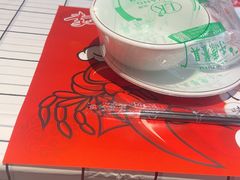 -李双猪·小龙虾·烧烤·羊肉煲(乐山店)