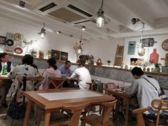 大堂-十面欢腾·海鲜面·台式Bistro(长乐路店)
