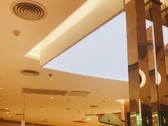 -奈雪的茶(亨特国际广场店)