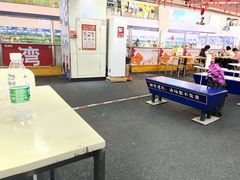 -正佳冰河湾真冰滑冰场