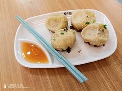 -小杨生煎(白玉兰广场店)