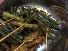 蒜苗-阿姨小肉摊(同济西苑店)