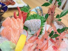 -花和海鲜自助(梅江店)