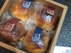 手工蛋黄酥-半勺舒舒生日蛋糕店