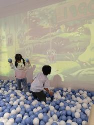 -奈尔宝·儿童乐园·亲子餐厅(华采天地店)