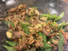 -费大厨辣椒炒肉(高铁吾悦广场店)
