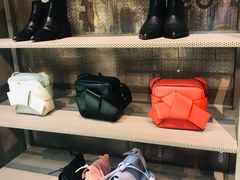 -Acne Studios(芮欧百货店)