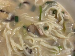-一路飘香面馆