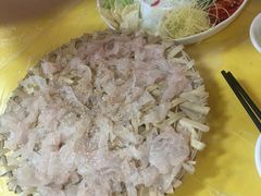 -官塘陈记鱼生·潮汕砂锅粥·牛肉火锅(潮枫路总店)