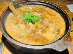 白洋淀石锅嘎鱼-小放牛炒菜馆(中山路乐汇城店)
