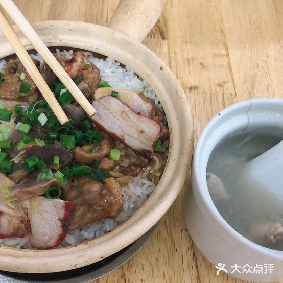 华纪煲仔饭、炖品(江北老街店)