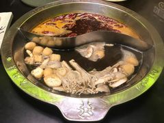 -大龙辣火锅·龙虾·烧烤(湖滨新天地店)