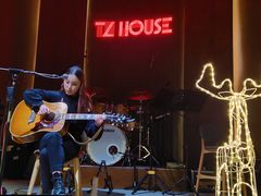 -TZ House音乐现场(来福士中心店)