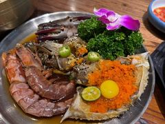 -明洞阿姨·韩式酱蟹烤肉·创意料理(三元桥店)