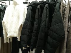 -URBAN REVIVO(西安Momopark店)