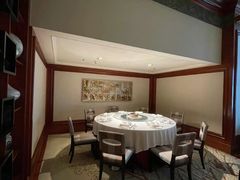 -丽轩中餐厅(广州丽思卡尔顿酒店)