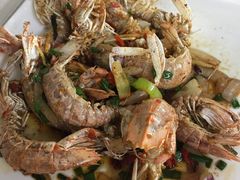 -覃记海鲜美食餐厅