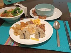 -厦门希尔顿逸林酒店·圆聚自助餐厅(五缘湾店)