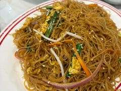 -明本湛江鸡•海鲜小厨(陈家祠店)