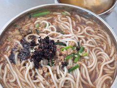 -正宗杨记普洱酸醋米线(总店)