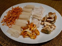 -新荣记(西溪湿地店)