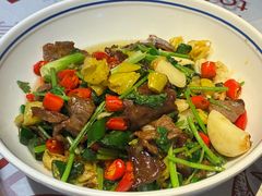 -耙吉吉川味小酒馆(本地人回头店)