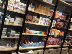 -宠小格时尚宠物生活馆(唐镇店)