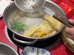 -潮汕·草根牛肉档(上海荟聚城市集市店)