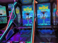 -反斗乐园(领展中心城店)