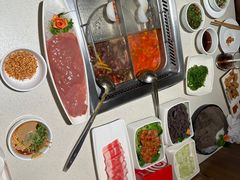 -海底捞火锅鲜切牛肉主题店(长寿路店)