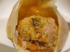 蟹粉小笼-成隆行·蟹王府(九江路店)