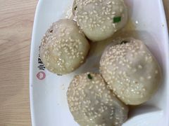-小杨生煎(金山百联购物中心3楼店)