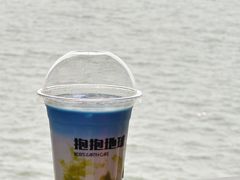 -抱抱地球咖啡馆(国家海洋博物馆店)