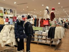 -优衣库(上海中山公园兆丰广场店)