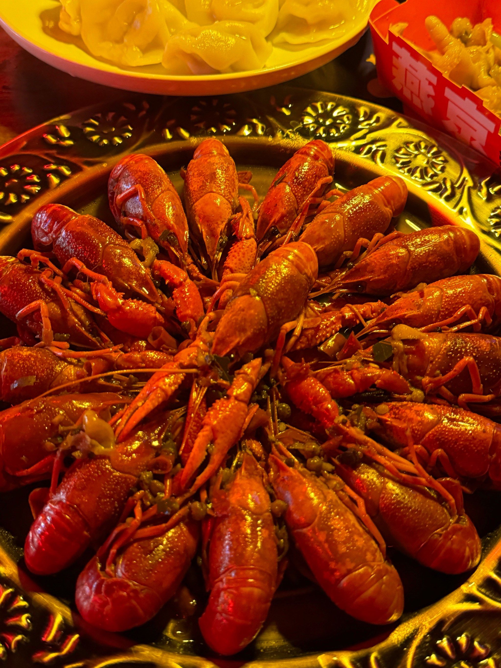 小龙虾拼盘,谁敢来一战?