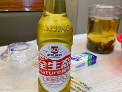 本地网红漓泉全生态啤酒-覃记海鲜美食餐厅