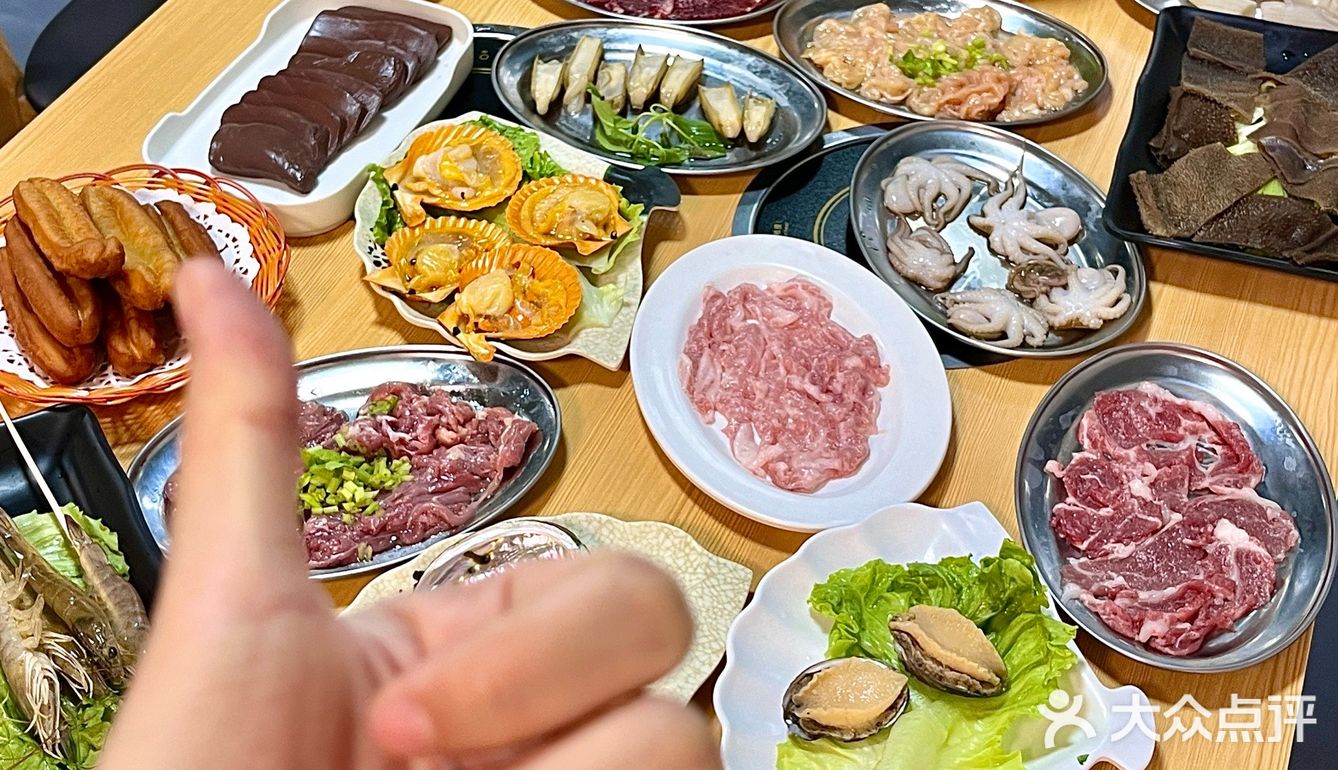 汕头的！汕头的！人均60r的粥底火锅！！