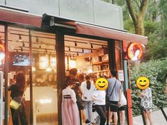 门面-茶颜悦色(岳麓山顶店)