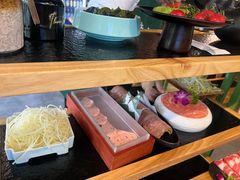 -鹿鸣山草本茶香火锅(园西路店)