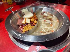 -谭鸭血老火锅·匠心(环球港旗舰店)