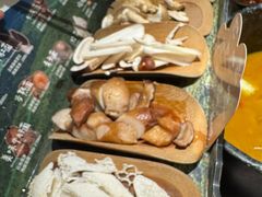 -芸山季·云南山珍菌火锅(人民广场来福士店)