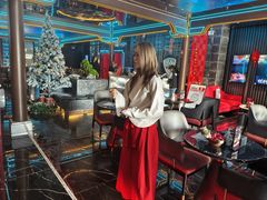 -屋有岛沉浸游戏旗舰店(中山公园店)