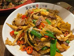 -富正毅三下锅·湘西韵味(天门山索道店)