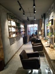 点击看大图 -MONE美发沙龙