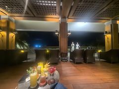 -日落吧·海景咖啡厅·餐酒吧·鸡尾酒·下午茶·乐队表演·浪漫夕阳·三亚文华东方酒店